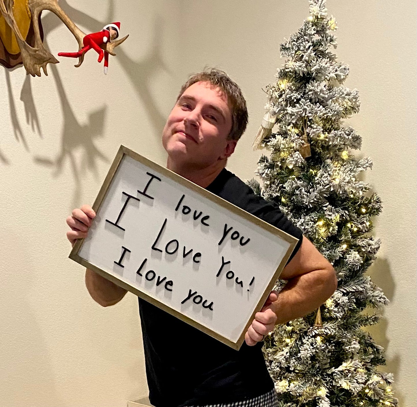 multiple "I love you" sign